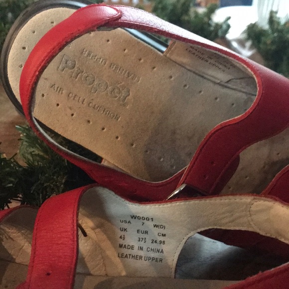 Propet Leather sandal - Picture 3 of 4